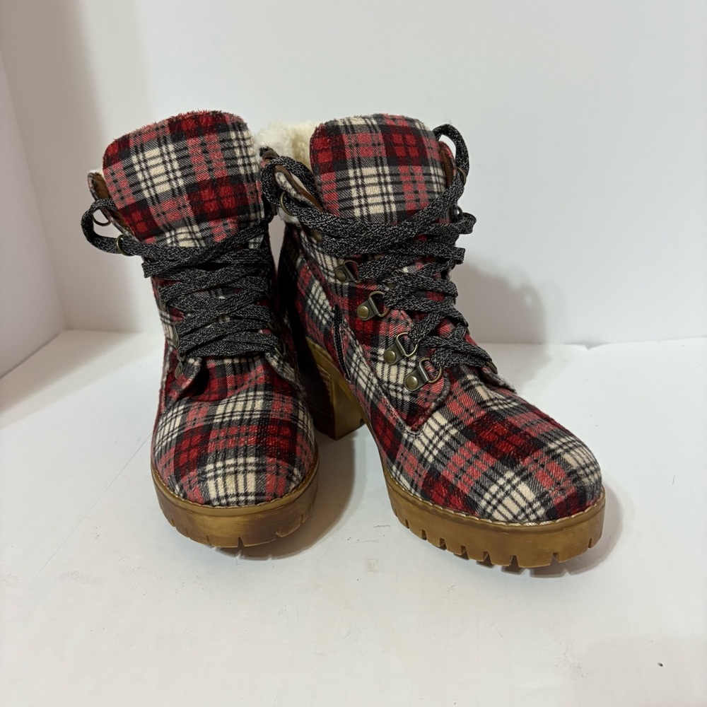 Comfort Est. 1946" plaid chunky heel ankle boots - Picture 4 of 8